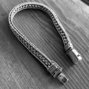 Bracelet en argent sterling rare, l'art du fait main - Product Image 1