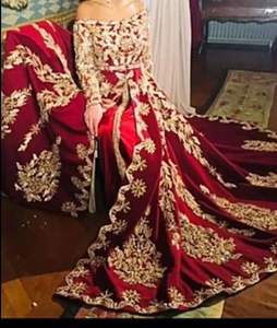 Hermosa Lehenga Choli marroquí de Dubái para vestido de novia con trabajo de bordado pesado-Material de acetato 2019 Marca ATIYA LIBAS - Product Image 1