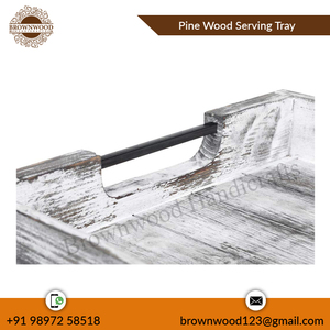 Bandeja de servicio de madera de pino con asas de metal Venta caliente Calidad superior para hoteles Restaurante Cocina Uso Proveedor mayorista - Product Image 3