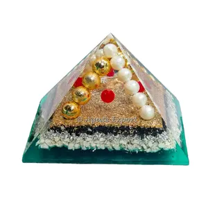 Howlita con perla de capa verde Pirámide de orgonita para protección Emf y meditación
