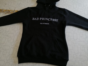 เสื้อฮู้ดดี้ผ้าฟลีซสำหรับผู้ชาย ออกแบบลายปักโลโก้ตามสั่ง ลวดลายเรียบง่าย ซักได้ ระบายอากาศดี เหมาะสำหรับเล่นกีฬากลางแจ้ง ใส่ได้ในฤดูใบไม้ร่วง มีไซส์ใหญ่พิเศษ - Product Image 3