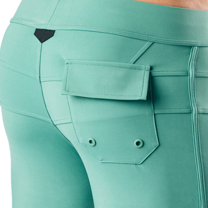 กางเกงขาสั้นผู้ชายแห้งเร็วระบายอากาศสไตล์ลำลองสีพื้นสำหรับการแข่งขันฟิตเนสแฟชั่นใหม่สำหรับฤดูร้อน - Product Image 4