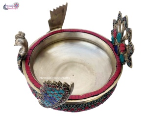 Support de vase à fleurs en laiton Nirmala Handicrafts, design paon URLI, objet décoratif, cadeau artisanal du Rajasthan - Product Image 4