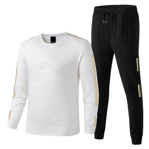 Survêtement de sport d'hiver personnalisé pour homme, design 2-en-1, à capuche, coupe ample, doublure polaire polyester/coton, grandes tailles - Product Image 2