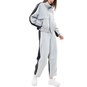 Conjunto de Pantalones Cortos y Camiseta Deportiva de Verano para Mujer, Estilo Urbano, a la Moda, Venta Caliente 2026, OEM - Product Image 2