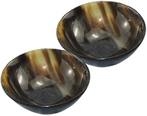 Tazón de cuerno de búfalo hecho a mano de United Trade World pulido y sostenible para servir alimentos y ensaladas excelente valor - Product Image 3