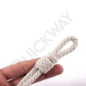 Venta al por mayor de cuerdas de tapa ceremonial con tapa de alambre de Lingotes de plata y correas de barbilla para uso tapa de pico ceremonial - Product Image 4