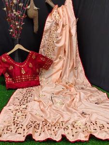 Nouveau catalogue de crêpes en mousseline de soie qualité-sari de crêpes en mousseline douce avec c-pallu mapple emboridary cutwork All over stone work make saree - Product Image 5