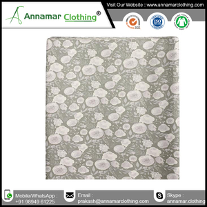 Alfombrilla portátil para cambio de bebé recién nacido, cambiador de pañales de viaje plegable - Product Image 5