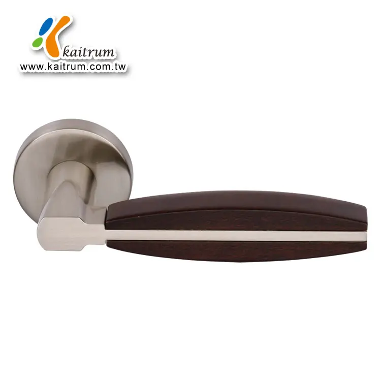Keyed Entrance lever handles in two tone color
