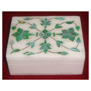 Marbre vert clair couleur nacre pierre incrustation boîte à bijoux pour femme et filles Multi stockage de bijoux au meilleur prix - Product Image 1