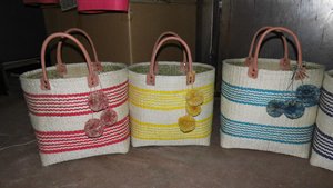 Madagascar sisal Tote túi với da xử lý Raffia bên trong túi Pom Pom-cho mùa thu mùa đông và mùa xuân mua sắm - Product Image 6