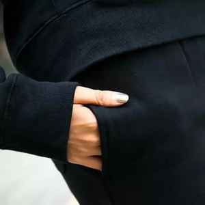 Conjunto Deportivo de Dos Piezas con Capucha, 100% Algodón Transpirable, Talla Grande, para Otoño e Invierno, para Correr, Entrenar, con Pedrería - Product Image 6