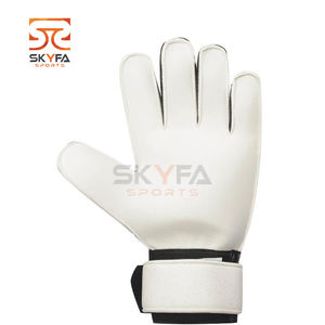 Gants de gardien de but de sport en latex de caoutchouc avec logo personnalisé de haute qualité gants de gardien de but professionnels jeunes adultes pour le football de football - Product Image 2