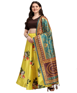 Designer indien exclusif coloré brodé travail manuel Lehenga Choli avec chemisier traditionnel personnalisé vêtements vêtement en gros - Product Image 3