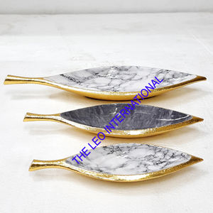 Aluminum Metal <b>Leaf</b> Shape Gold Plated Enamel Color Tray Sets of 3 Fancy Style Hot Selling Highest Quality Tray - Product Image 1