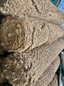 Filets géotextiles en fibre de coco écologiques de qualité supérieure, tissés pour le contrôle naturel de l'érosion - Product Image 4