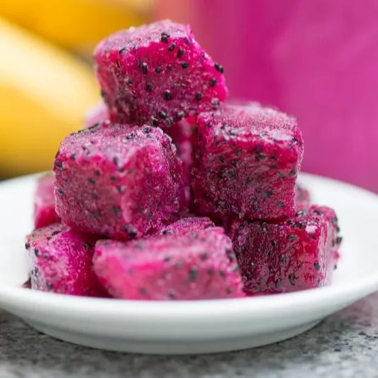 CHEAP PRICE FOR FROZEN DRAGON FRUIT EXPORTED FROM VIETNAMESE SUPPLIER/ VICKY +84 90 393 1029