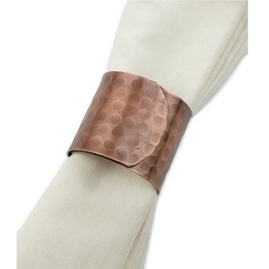 Anneau de serviette en métal plaqué nickel, anneau de serviette décoratif fait à la main de haute qualité, anneau de serviette en métal élégant de taille personnalisée - Product Image 2