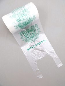 Sacs en plastique biodégradables LDPE à soufflets latéraux pour l'emballage alimentaire et l'utilisation pour t-shirts, en rouleau - Product Image 2