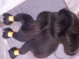 Extensions de cheveux humains naturels indiens cuticules de cheveux de temple vierges non transformés bruts alignés cheveux tissés à la machine - Product Image 4