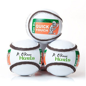 Bola de lanzamiento de cuero estándar GAA con logotipo personalizado de alta calidad Tamaño y peso oficiales de Sliotar para productos deportivos y de entretenimiento - Product Image 2