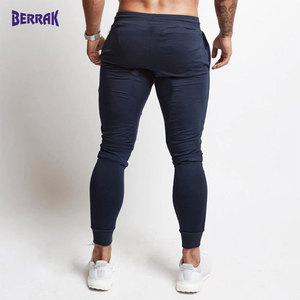 Pantalones Cortos Deportivos Transpirables de Algodón para Hombre, Estilo Nuevo, para Gimnasio, Entrenamiento, Fitness, Casuales, Ajustados - Product Image 3