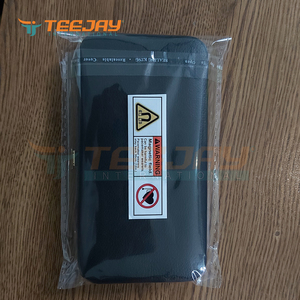 Étui bleu de rangement pour 3 et 6 pinces à cils, dispositif magnétique pour faux-cils, étui de protection en option, logo personnalisable - Product Image 6