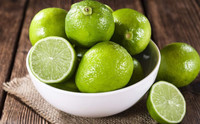 Lima fresca vietnamita y limón verde cítrico con embalaje de exportación personalizado producto agrícola