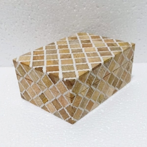 Elegante decoración del hogar tallada caja de nácar con incrustaciones de hueso estilo amor artesanías naturales para diseño de interiores - Product Image 4