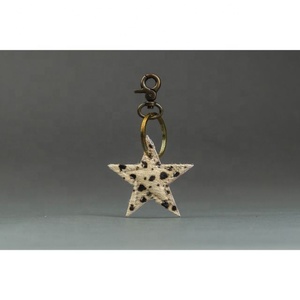 High Quality Trending Product 2024 Hot Selling Hair On <b>Leather</b> Hand Made Star Shape <b>Leather</b> <b>Key</b> <b>Chain</b> - Product Image 3