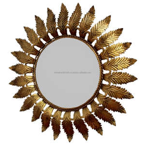 Miroir mural métallique décoratif usb, utilisé comme chambre à coucher, dans la salle de bains, le salon - Product Image 1