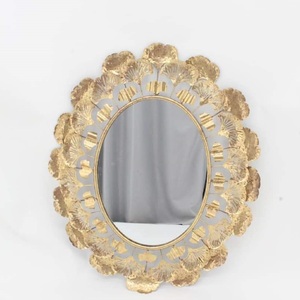 Espejo de Pared Hecho a Mano con Forma de Sol Nascente Dorado, Diseño Moderno Vintage con Marco Redondo de Metal Personalizado para Uso Decorativo - Product Image 2