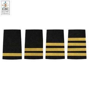 Épaulettes de pilote OEM en gros, uniformes de pilote professionnels, épaulettes personnalisées pour copilote, 3 bandes dorées sur fond noir - Product Image 2