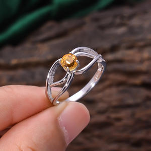 แหวนเงินแท้92.5ขนาด2.8กรัมสีเหลืองมะนาวธรรมชาติอัญมณีทรงกลมที่น่ารักเครื่องประดับคลาสสิกสำหรับผู้หญิง - Product Image 2