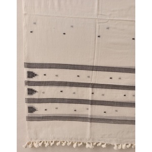 Wholesale Cotton Handwoven Jamdani Scarves With <b>Pom</b> <b>Pom</b> Edge Design Summer Neck Wrap & Head Cover Hijab Scarf Women Clothing - Product Image 3