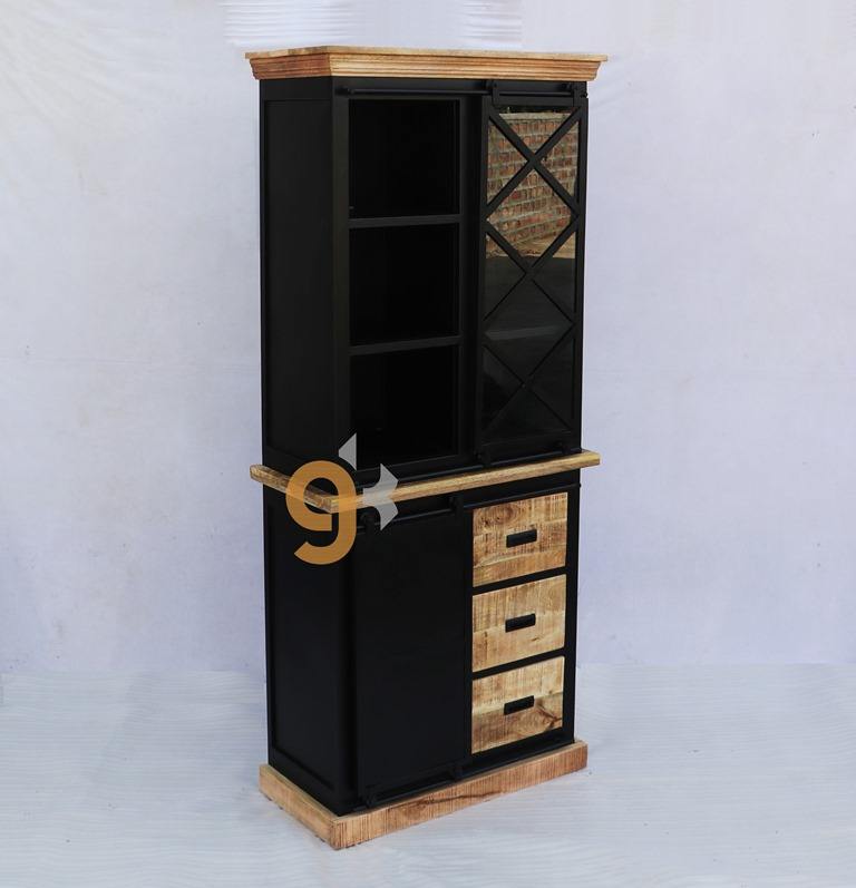 ดำ &amp; ธรรมชาติ