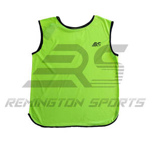 Baberos de entrenamiento reversibles Deportes Fútbol Equipo de fútbol Chalecos de práctica Malla Adulto Entrenamiento Baberos de fútbol - Product Image 1