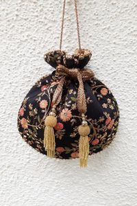 Tela de seda para fiesta y boda, tejido de diseño de POTLI BAG, hermoso, dorado, LATCAN y elegante, bordado de ZARI @ 2022 - Product Image 2