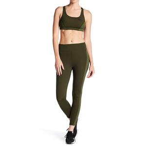 Ensemble de sport écologique personnalisé pour femme, taille haute, en spandex, avec soutien-gorge et leggings à maintien élevé, couleurs personnalisables pour la gym et le fitness - Product Image 5
