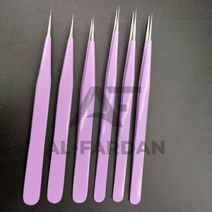 Pince à cils en acier inoxydable violet clair de 14 cm avec logo personnalisé du fabricant Pince à cils fine à pointe droite offerte - Product Image 1