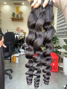 Extensiones de Cabello Humano Virgen Vietnamita, Color Natural, Personalizables, Onduladas, Remy, Sin Químicos - Product Image 6
