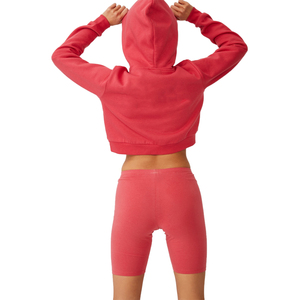 Top corto bordado para mujer OEM, top corto al por mayor con diseño personalizado - Product Image 2