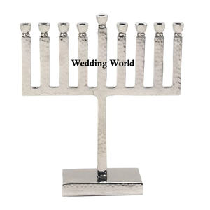 Bougeoir Menorah en métal classique élégant fait à la main de créateur Menorah taille personnalisée bougeoir en métal de vente chaude - Product Image 4