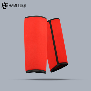 Mejore el rendimiento con mangas de compresión de rodilla listas para el gimnasio - Product Image 6