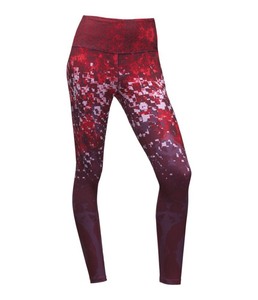 Mallas deportivas de LICRA para mujer, leggings de cuero sintético, color negro - Product Image 4