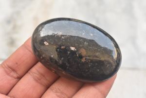 Nuumitas-Palmstone de cristal Natural, cristal hecho a mano de la India - Product Image 4