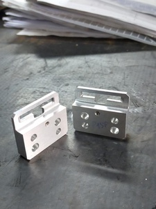 Servicios de torneado de mecanizado CNC de alta precisión para moldes Brochas de precisión de VIET NAM - Product Image 2