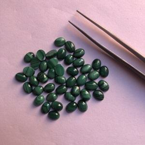 7mm 8mm 9mm Natural malaquita piedra preciosa Flatback Oval suelto venta al por mayor cabujón de La Tienda del fabricante en línea Alibaba India 2025 - Product Image 1