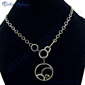 Collar compacto de Plata de Ley 925 sólida de diseñador famoso con cadena de eslabones de circonia cúbica verde, regalo de joyería para ella - Product Image 1